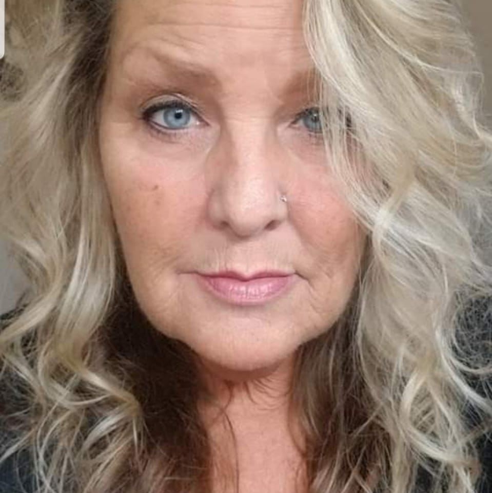 Glenna Sullins